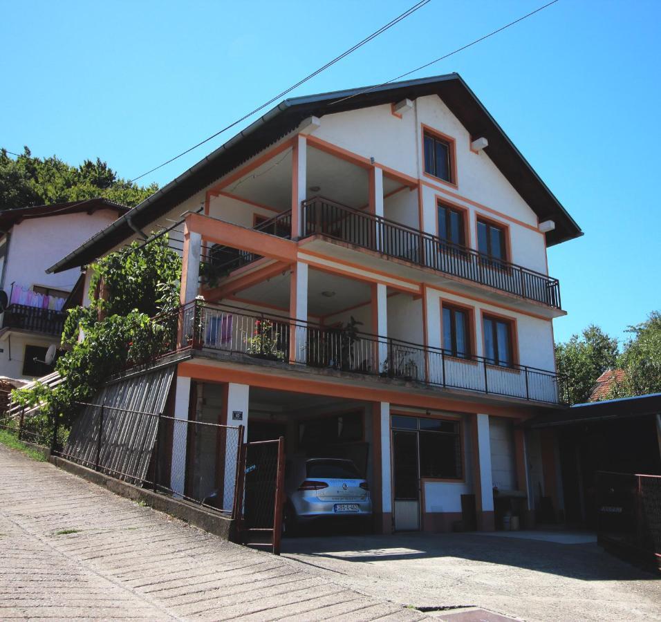 Apartman Komfor 巴尼西卢卡 外观 照片
